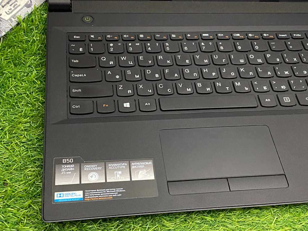 Ноутбук Lenovo 15' i3 4030U/Radeon R5 2GB/4GB/500GB/ IdeaPad B5070[59420439]/Windows 10