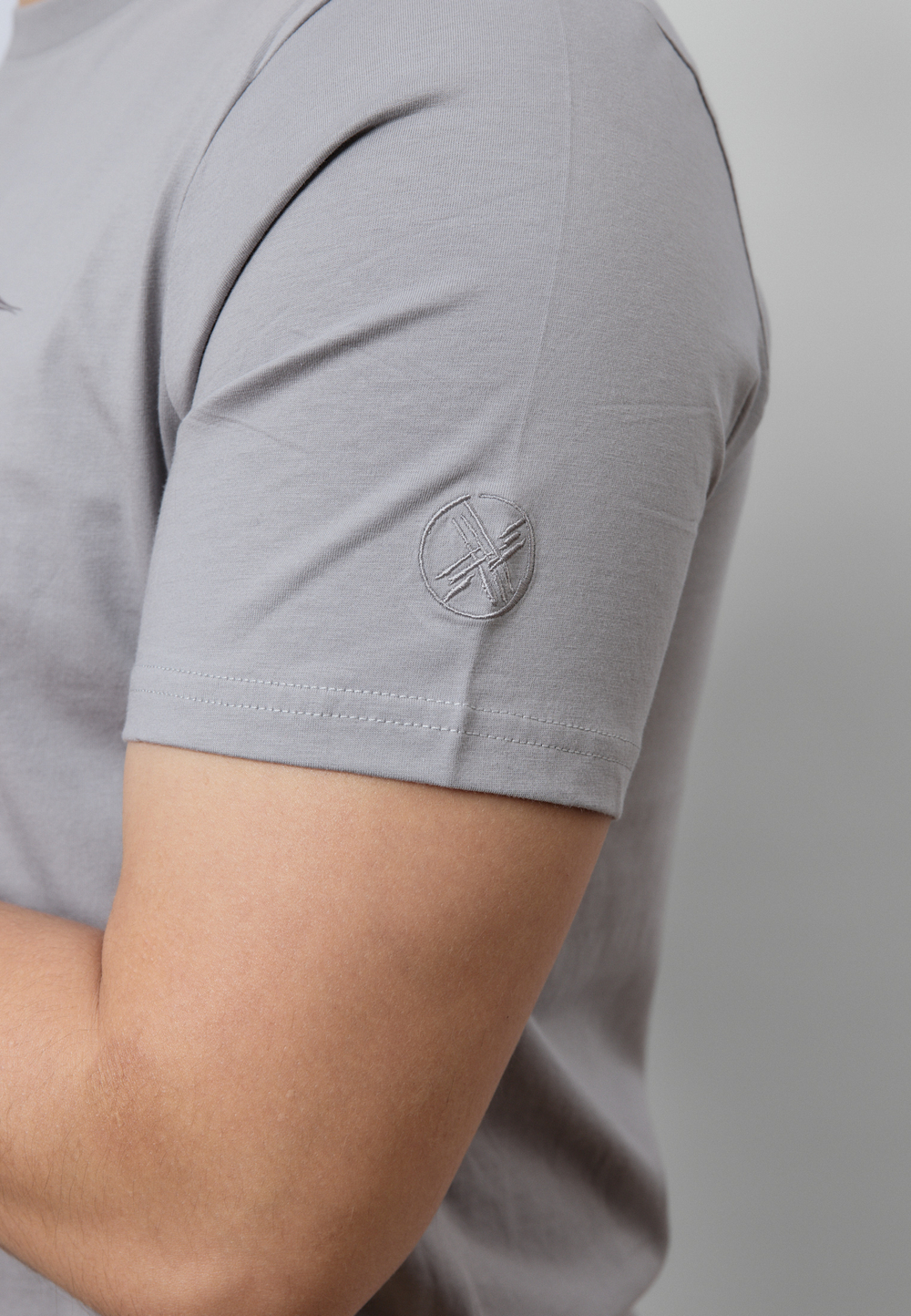 Футболка ARGYMAQTAR LIGHT GREY