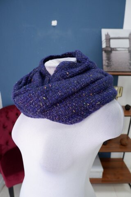 Шарф-снуд синий с люрексом