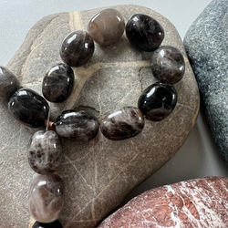 Дымчатый кварц (раухтопаз). Камни для изделий на заказ. Цена зависит от вида заказанного изделия