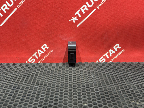 Кнопка освещения за кабиной 2018г