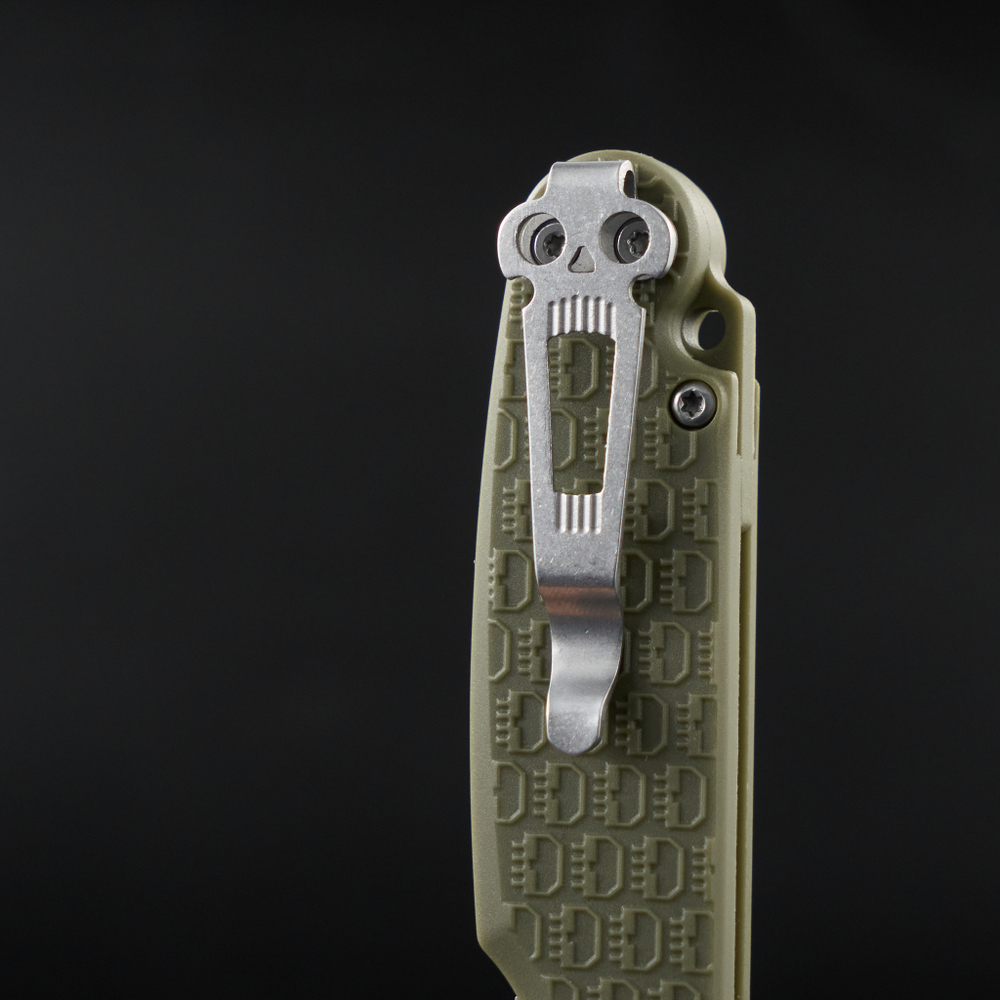 Нож складной Daggerr Leprechaun olive SW DL