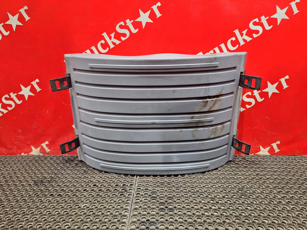 Крыло заднее верхняя часть