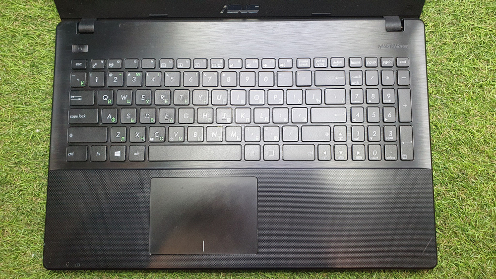 Ноутбук ASUS Celeron/4Gb