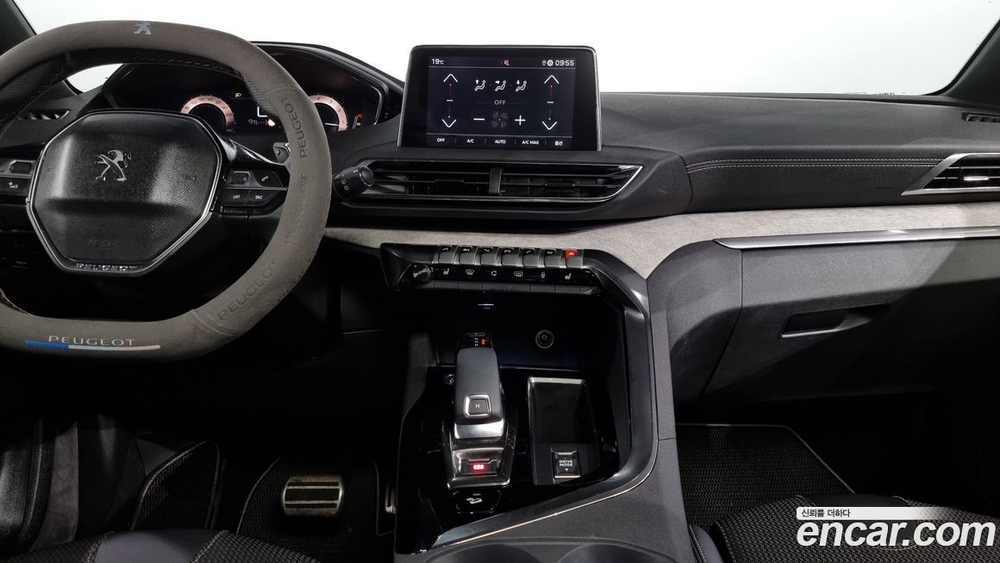 Peugeot 5008 2 Generation 1.2 Pure Tech GT (05.2022)