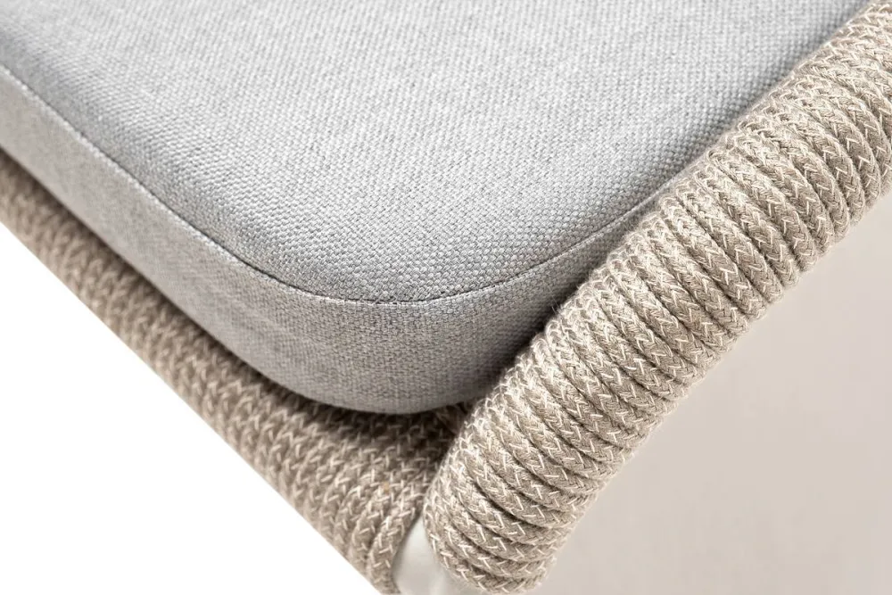 "Милан" стул плетеный из роупа, каркас алюминий светло-серый (RAL7035) муар, роуп серый меланж круглый, ткань светло-серая