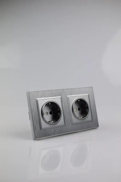 Розетка двойная серая