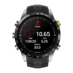 Спортивные часы Garmin MARQ Athlete (Gen 2), чёрный силиконовый ремешок Безель и корпус из титана, AMOLED-дисплей с куполообразным сапфировым стеклом. Ремешок с классической застёжкой — на запястье обхватом 135–213 мм