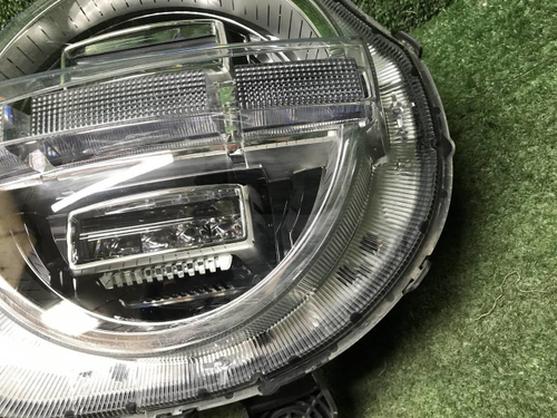 Фара правая Tank 300 (2021-н.в.) LED