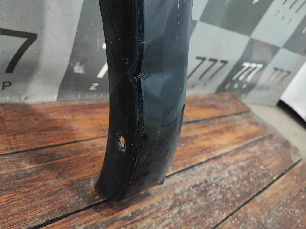 Накладка крыла переднего правого Infiniti QX80 17-24 Б/У Оригинал 638105ZA2C