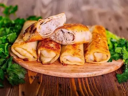 БЛИНЫ фаршированые:  МЯСО, РИС (0,4 кг), 5 шт в уп.