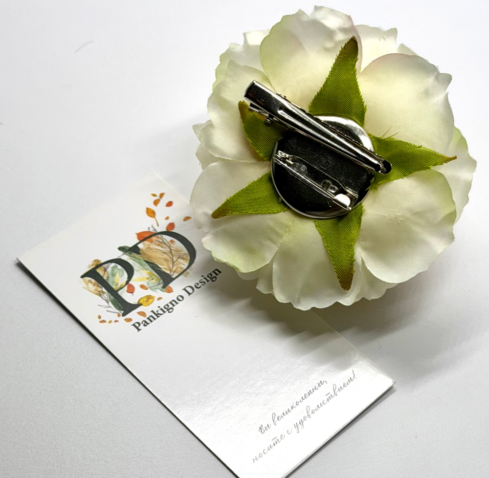 Брошь с заколкой Pankigno Design с мини пионом