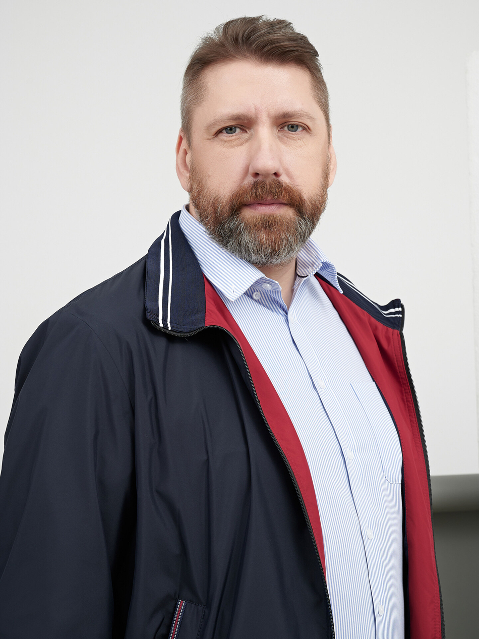 Бомбер SIZE+ синего цвета