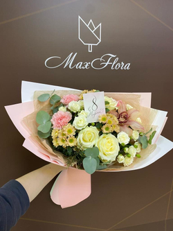 Букет 8 Марта М-53