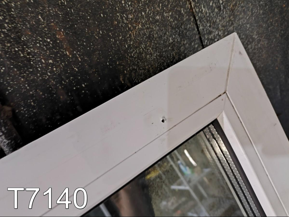 Окно Пластиковое Б/У 1690(в) x 2280(ш)