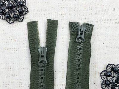 Молнии трактор АРТА-Ф 2077, Латвия, Т6, L 70 см, 2 бегунка, тёмный хаки