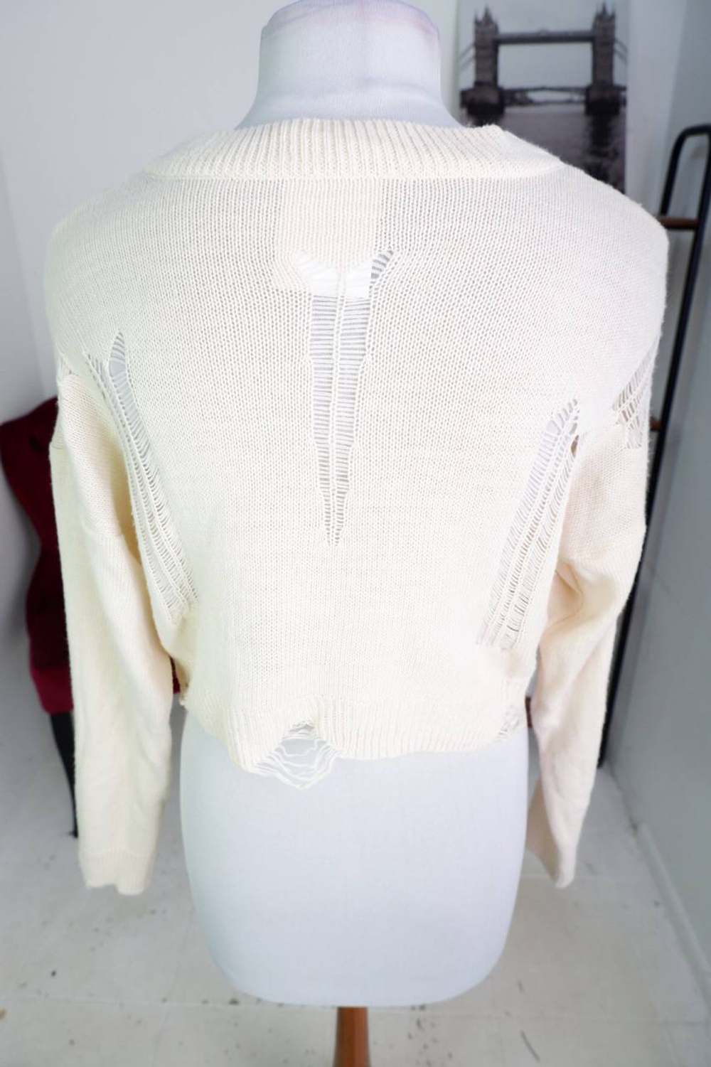 Джемпер в модном дизайне, визуально на 44/46 размер