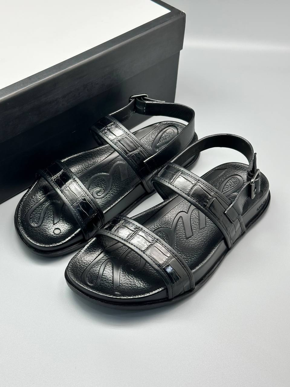 Сандалии Gucci