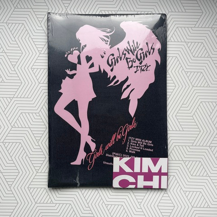 Альбом ITZY - Girls Will Be Girls [Folder ver.] ( c дефектом)