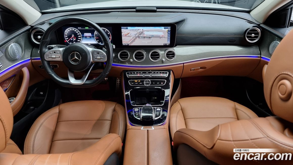 Mercedes-Benz E-Class W213 E350 4MATIC AMG Line (10.2019)