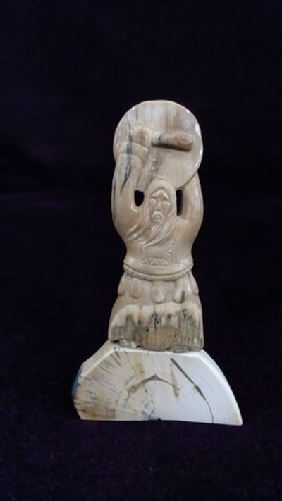 Сувенир "Шаман с бубном"