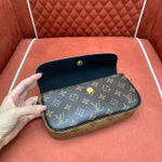 Louis Vuitton Wallet on Chain Ivy