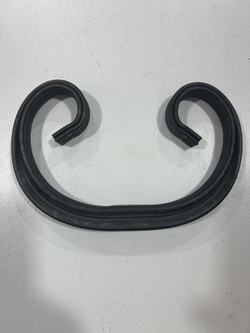 Кованый элемент Вензель 140х90мм профильная труба 15х15мм