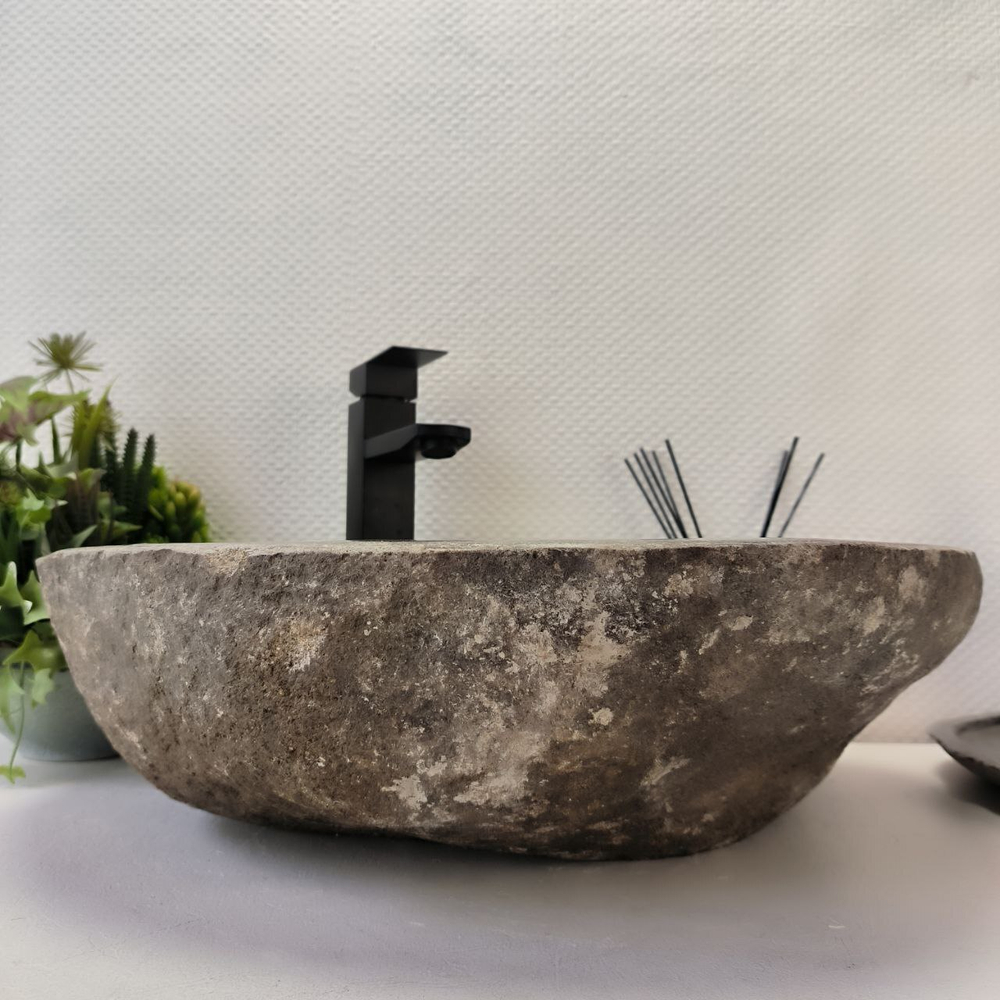 Раковина из речного камня RS-63308 (53*42*15) 0122