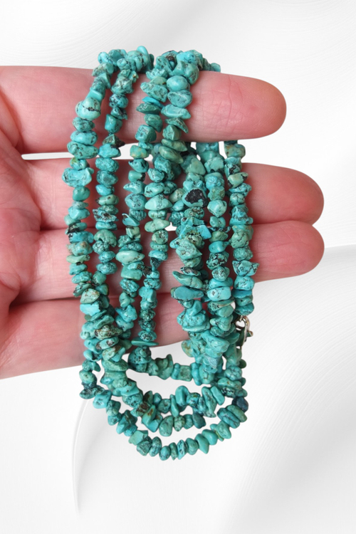 Бусы длинные из натуральной бирюзы