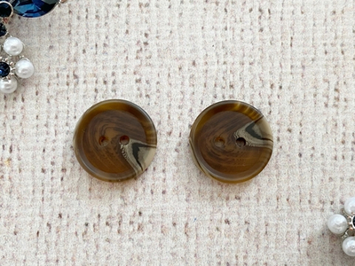 Пуговицы, d 1,8 см