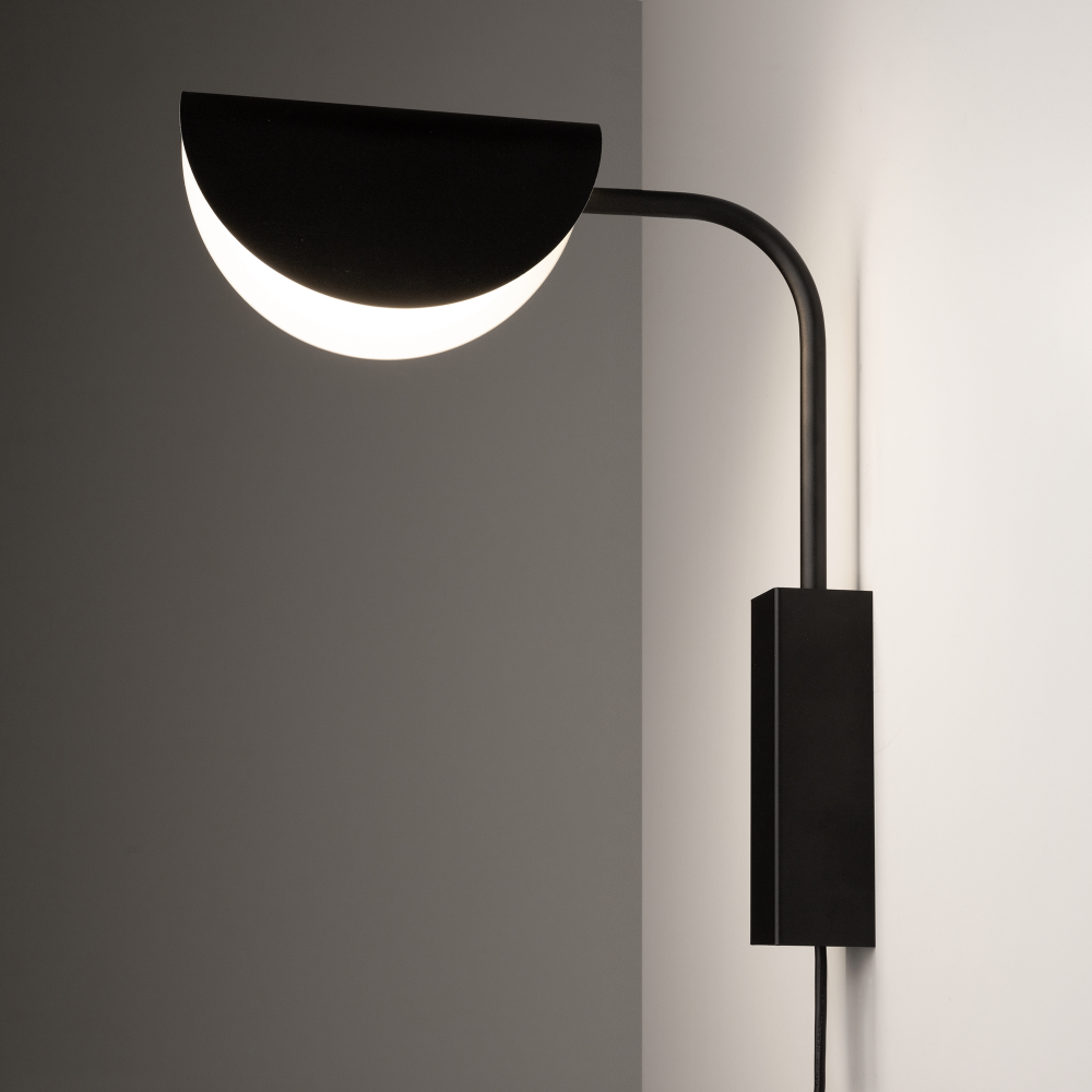 Настенный светильник (бра) Maytoni MOD126WL-01B