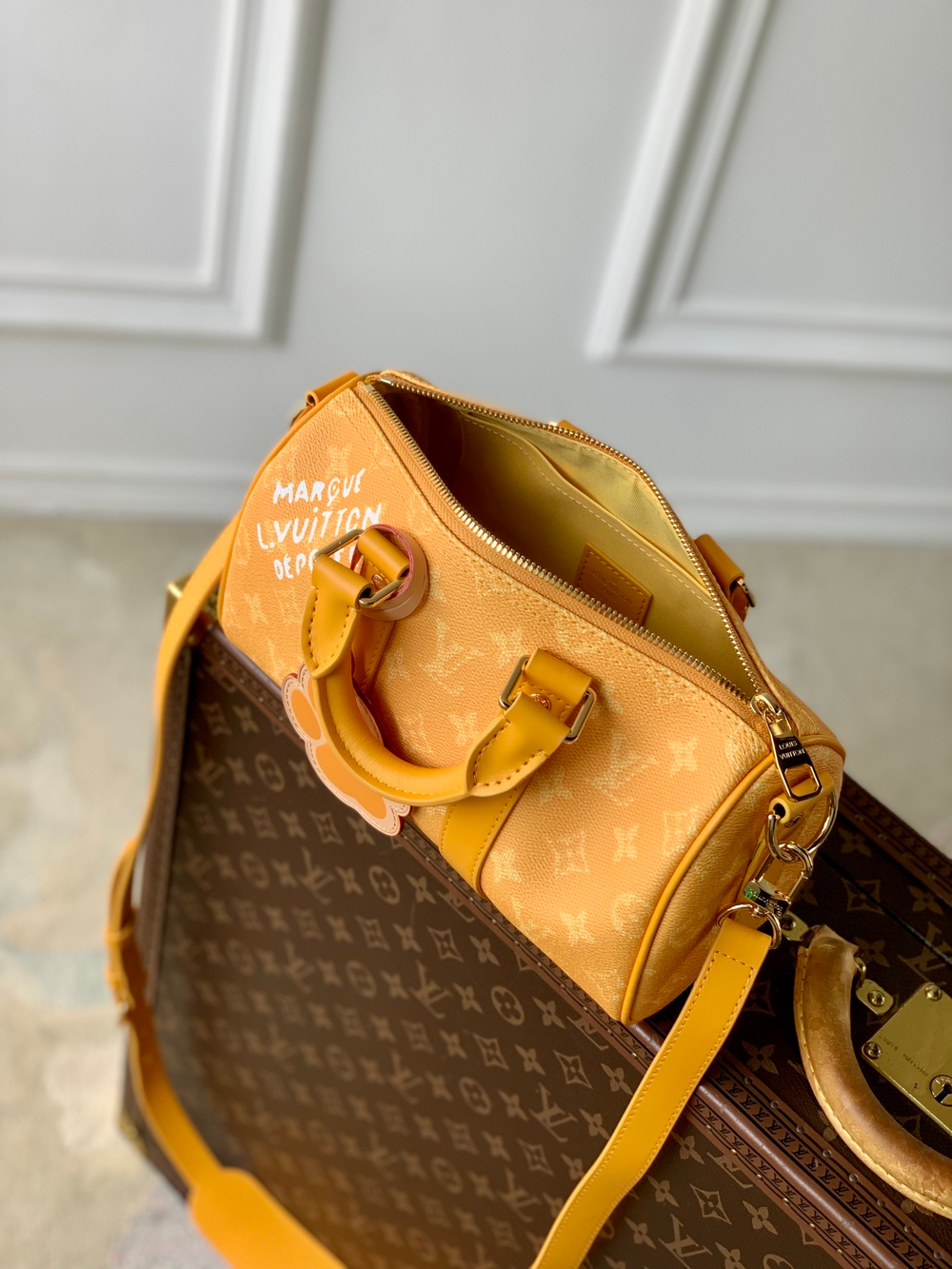 Louis Vuitton Keepall 25