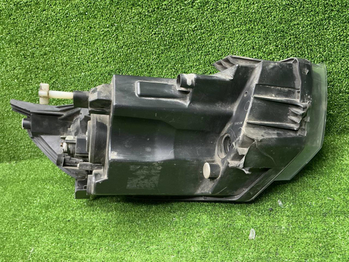 Фара левая Lada Granta (2018-н.в.) галоген