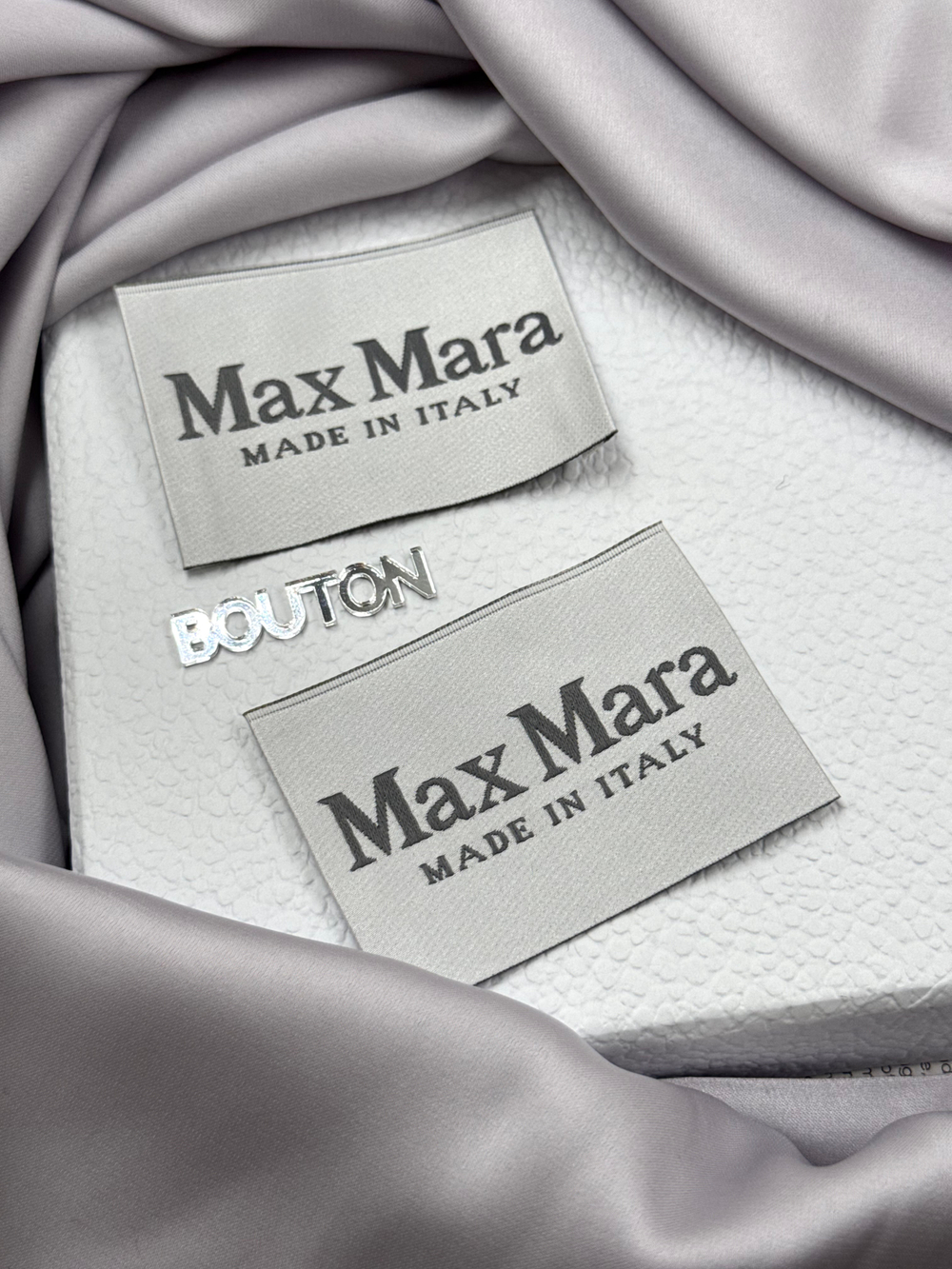 Бирка МаксМ. белая