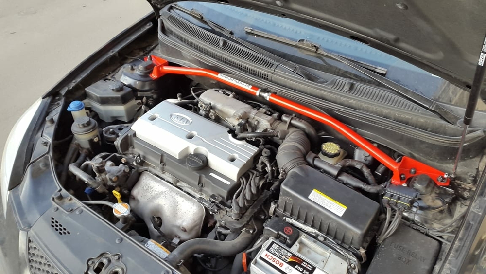 Распорка передних стоек (регулируемая) Hyundai Verna 3, Kia Rio 2