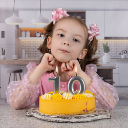 Свечи-цифры Серебряные, 8 см.