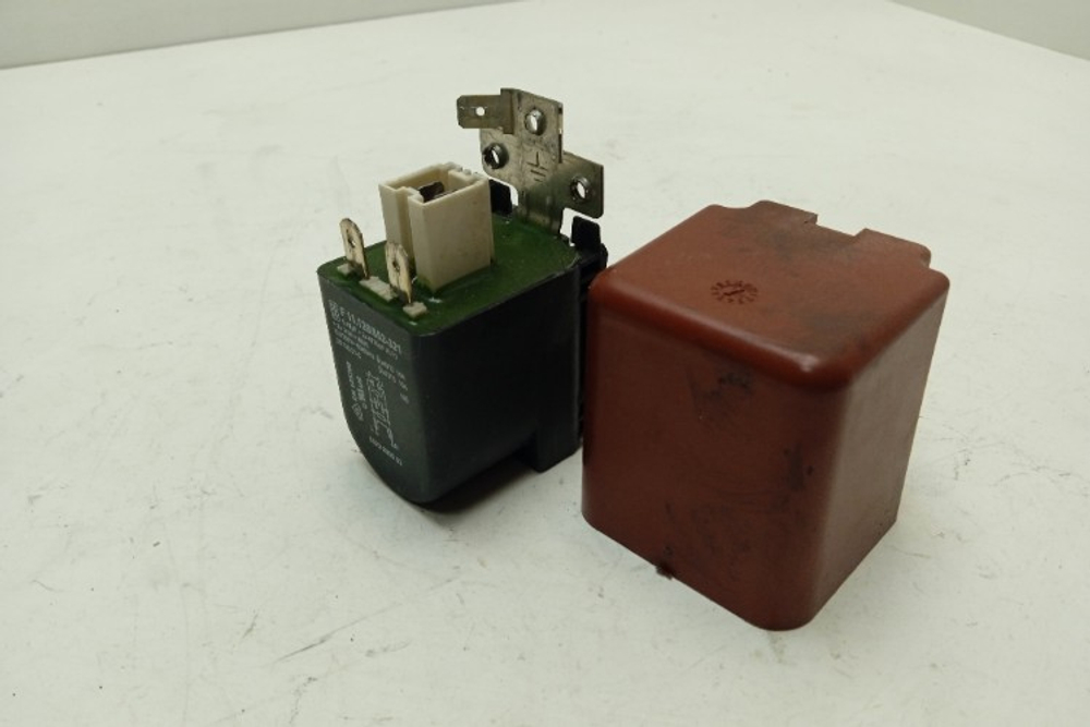 S1WTF3002A кт143 Сетевой фильтр для стиральной машины Siemens S1WTF3002A б/у