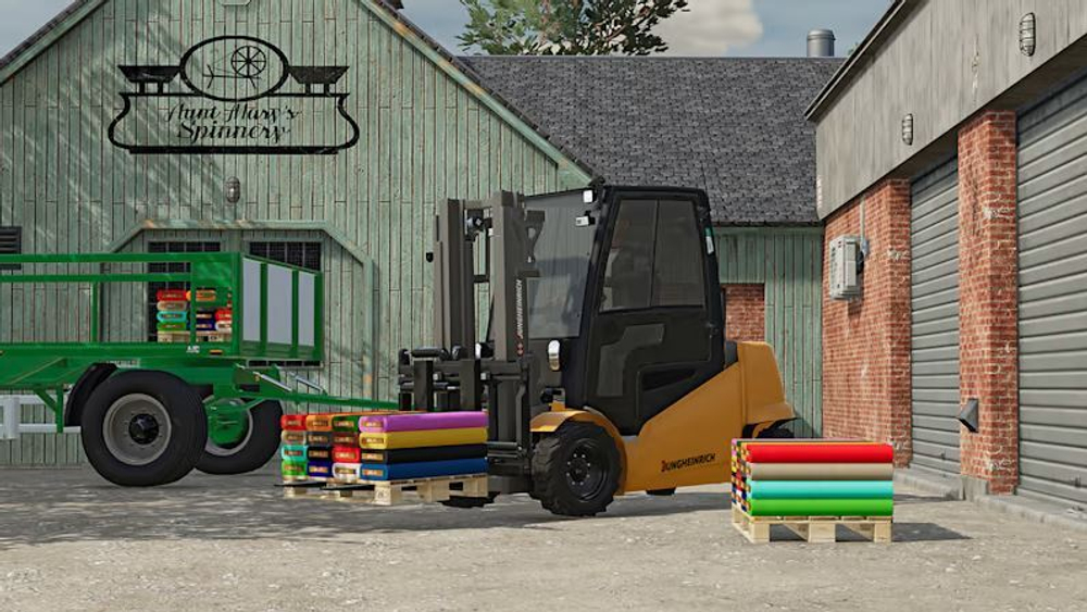 Farming Simulator 23 Стандартное издание (Nintendo Switch, полностью на русском языке)