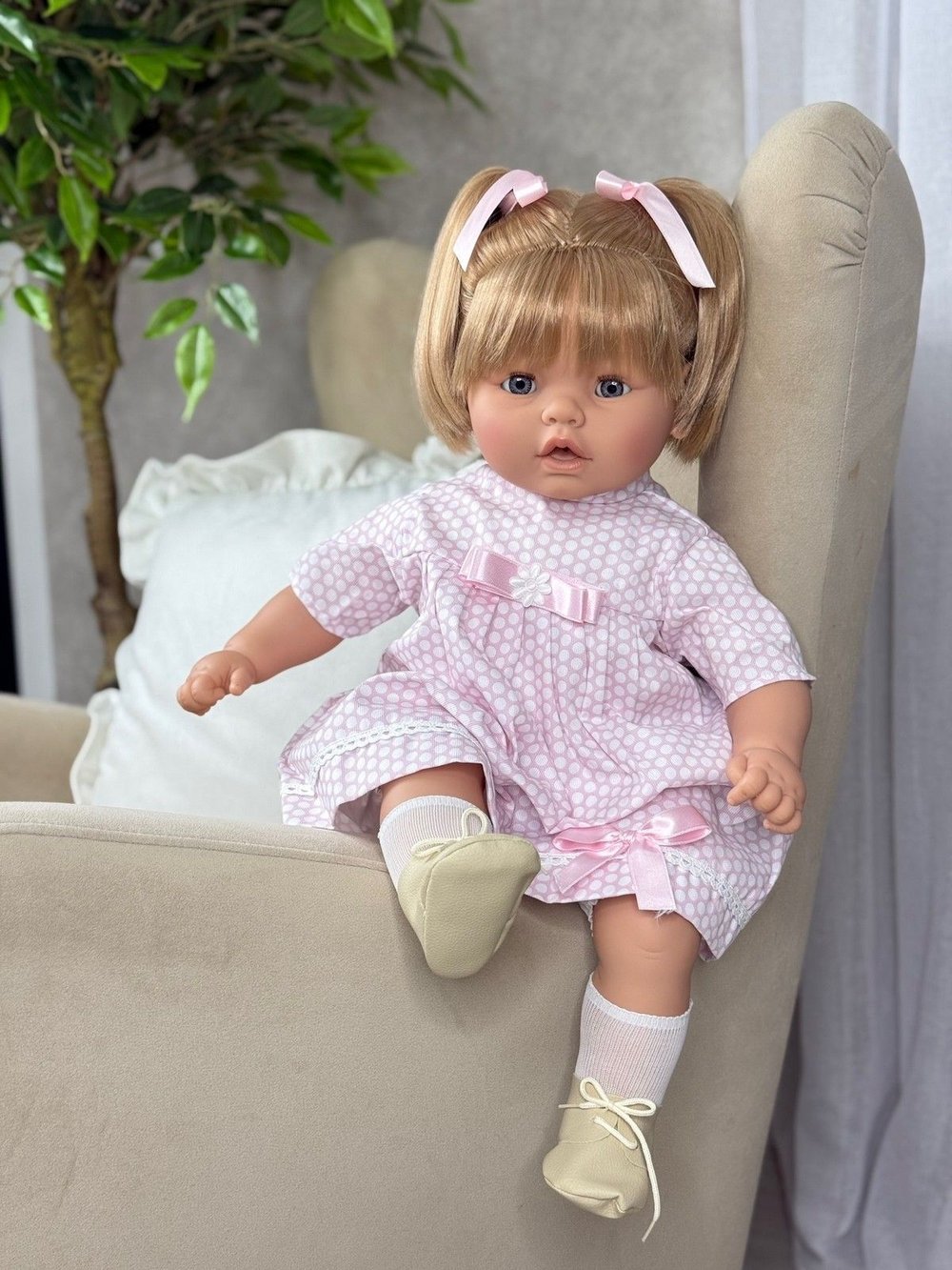 Кукла Berbesa мягконабивная 62см Dulzona (8049S)