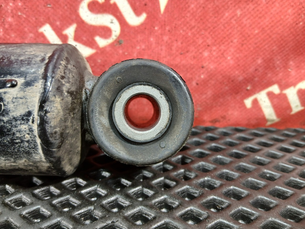 Амортизатор передний 2022г