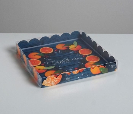 Коробка для десертов с окном 21*21*3см