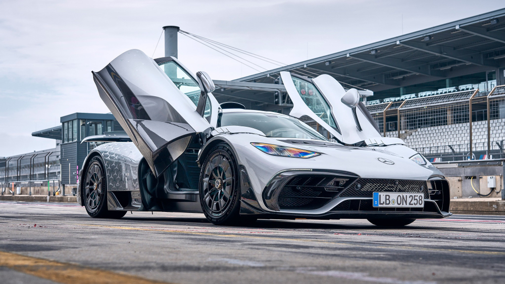 Mercedes-Benz AMG One AMT 4WD (2024)