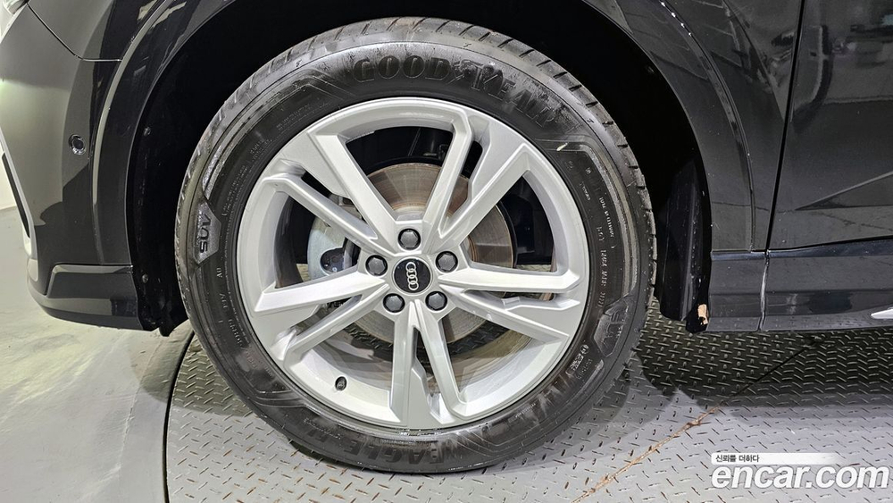 Audi Q3 (F3) 35 TDI Premium Sportback (02.2023)