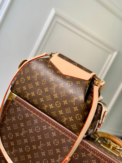 Louis Vuitton Odyssee MM