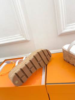 Hermes Isabella 30 Sandal