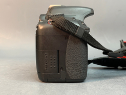 Canon EOS 550D Kit 18-55mm 10.000 кадров