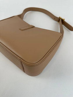 Сумка Saint Laurent Le 5 à 7