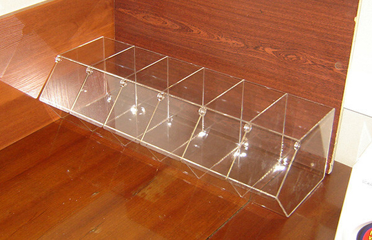 Диспенсер витрина для конфет мармеладов снеков орехов 6 ячеек