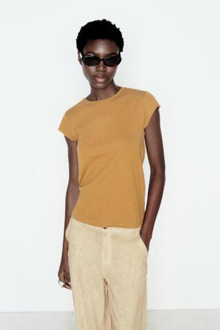 ZARA ХЛОПКОВАЯ ФУТБОЛКА, ОХРА