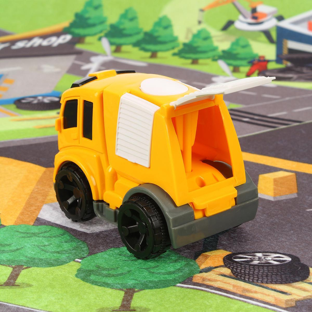 Коврик игровой с машиной, коробка MY3401